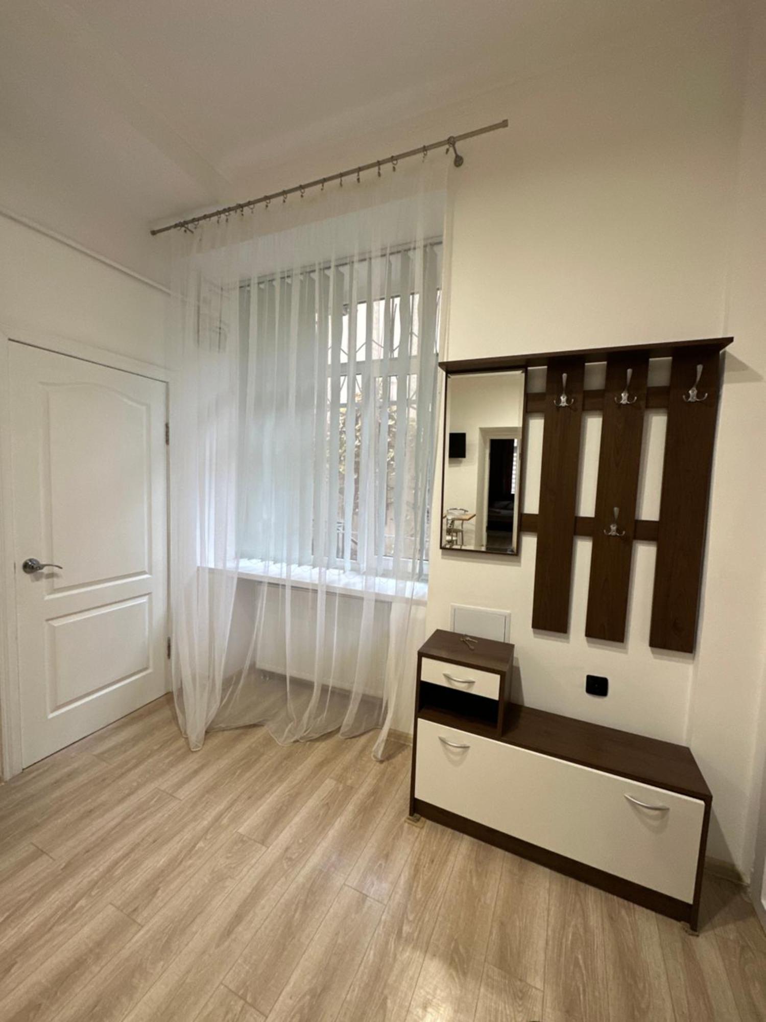 Levvv Apartment Лвив Екстериор снимка